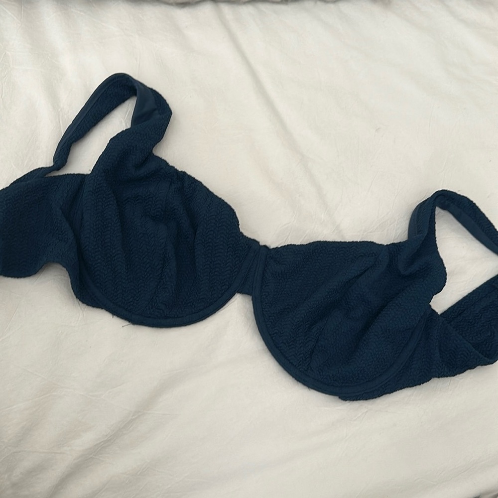 Abercrombie bathing suit top